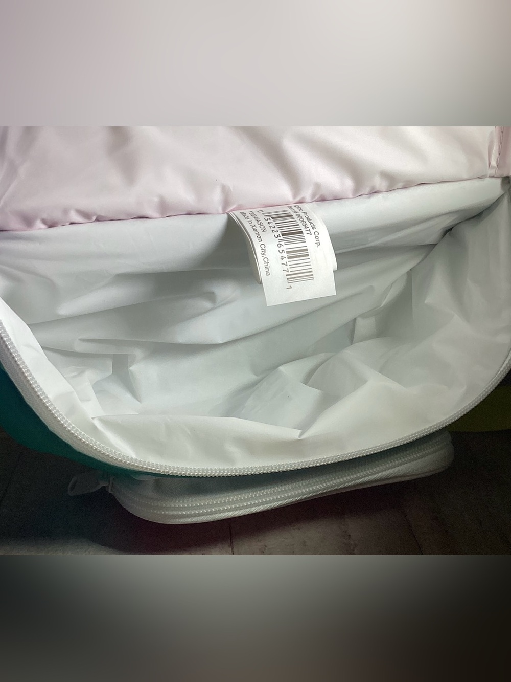 Igloo Retro Fanny Pack Cooler - Picture 3 of 8